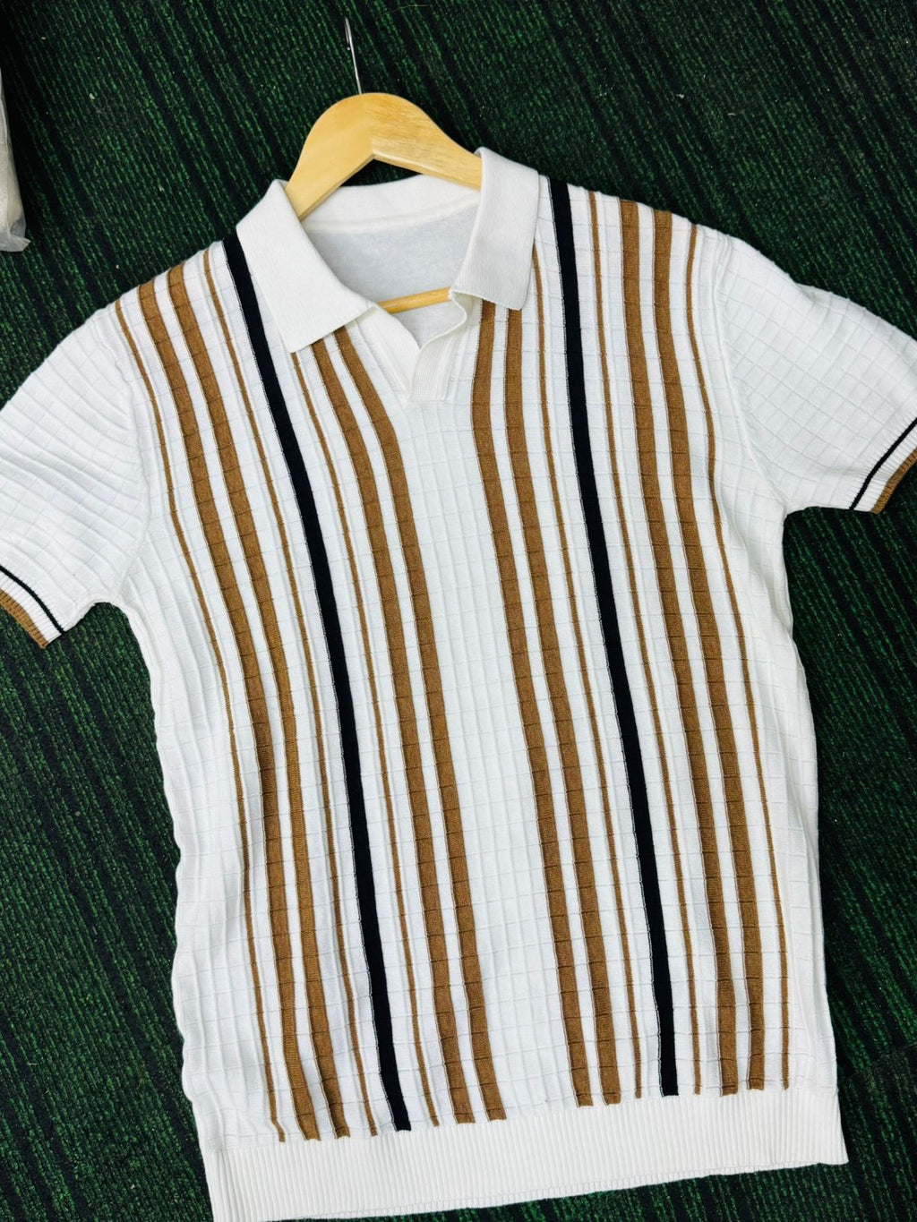 Unravel Stripped Vintage Knit Polo - White