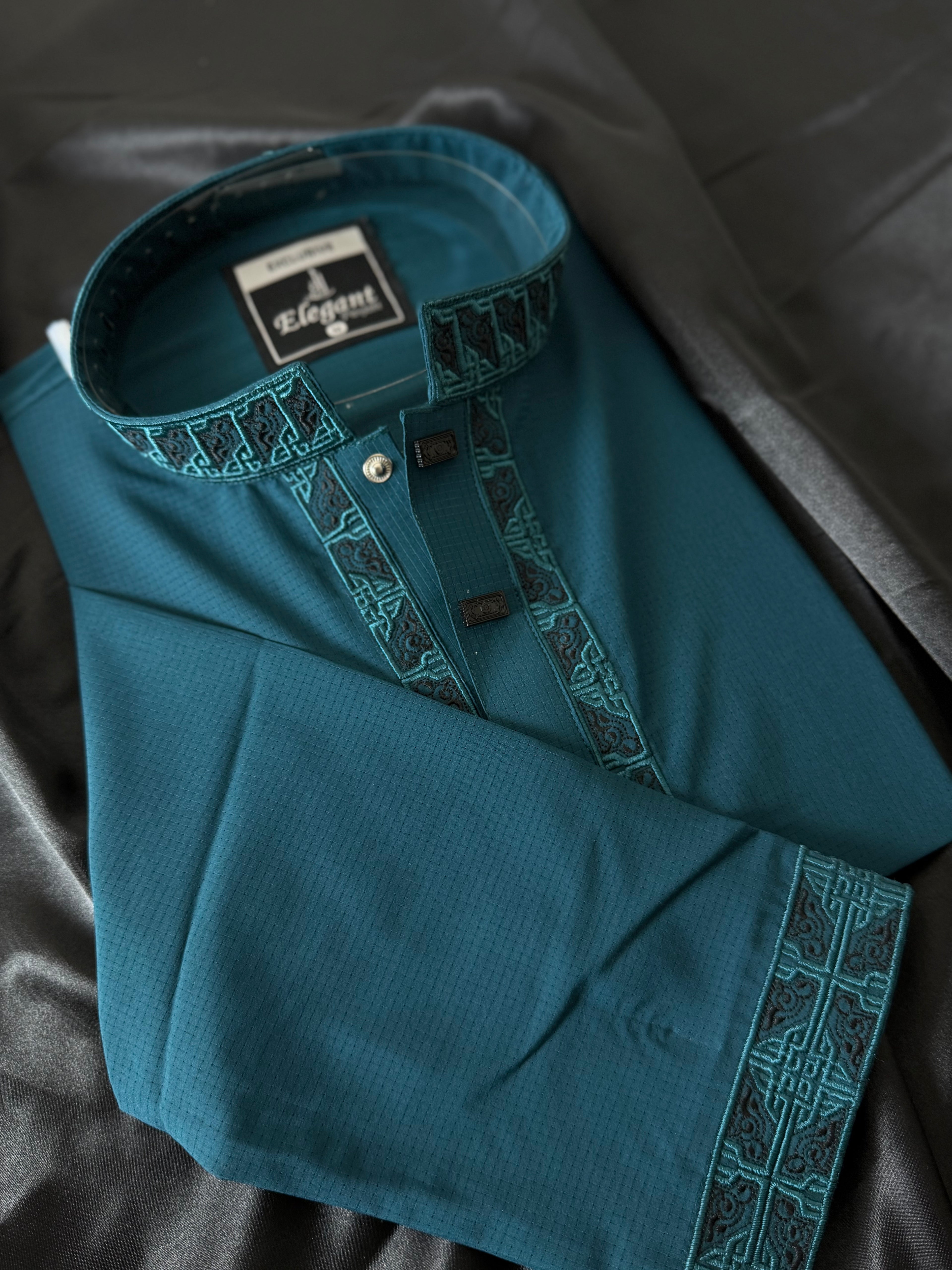Unravel Ocean Crown Punjabi