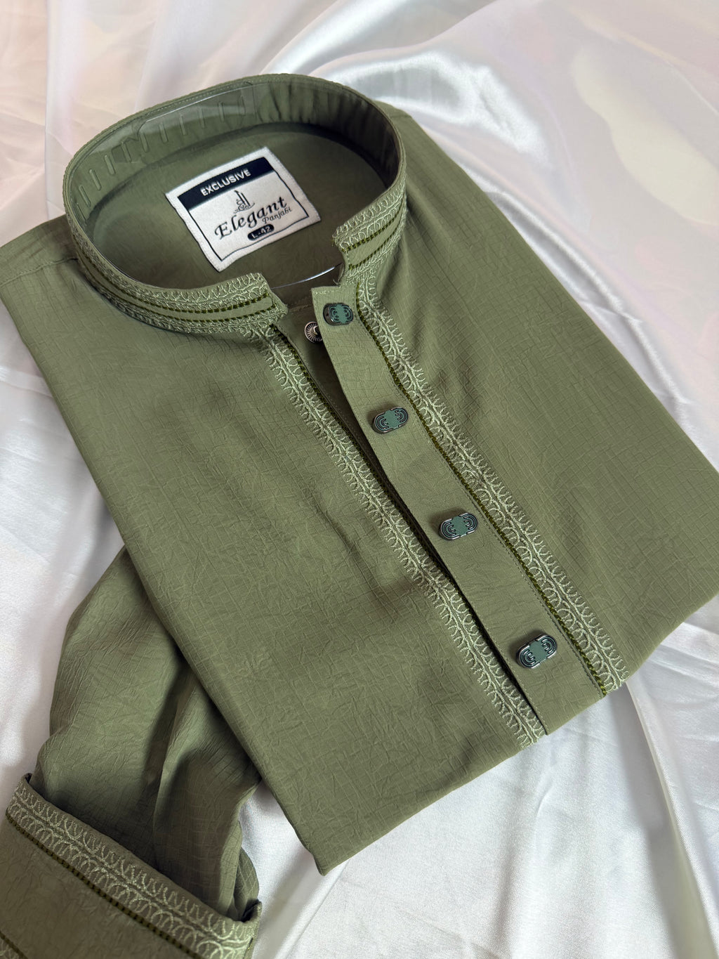 Unravel – Zaitun Punjabi