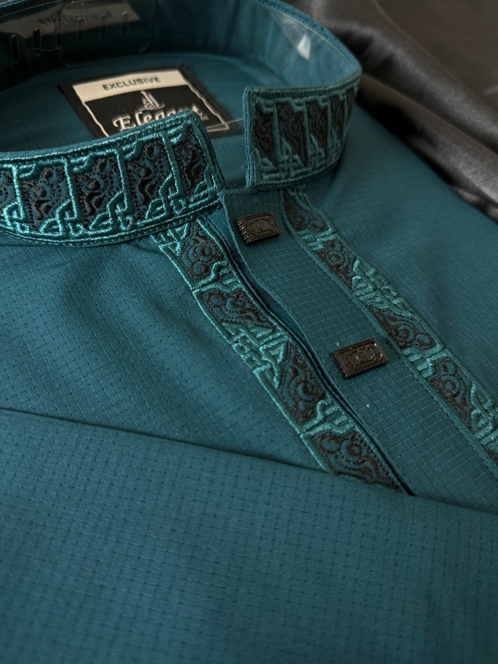 Unravel Ocean Crown Punjabi