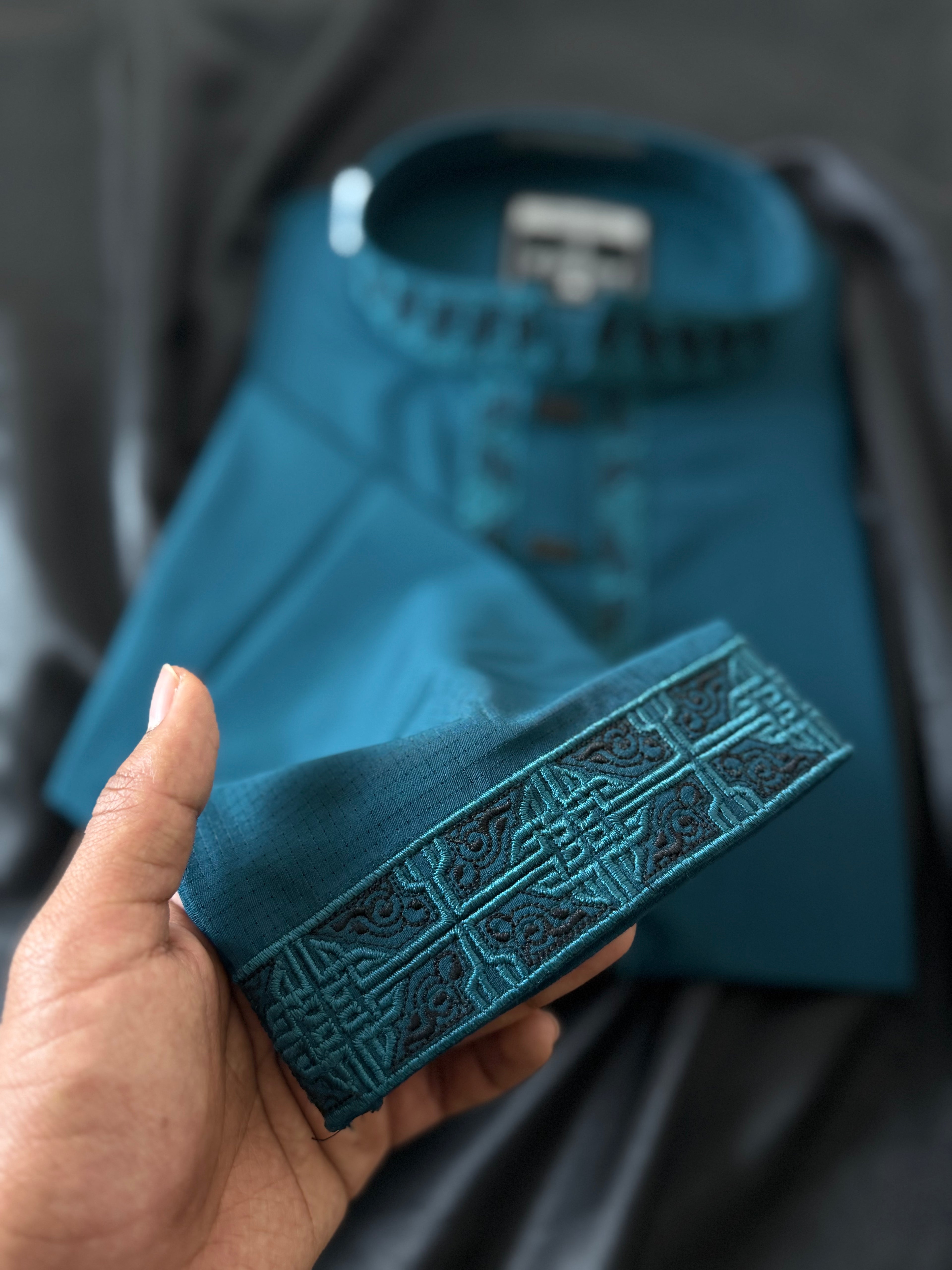 Unravel Ocean Crown Punjabi