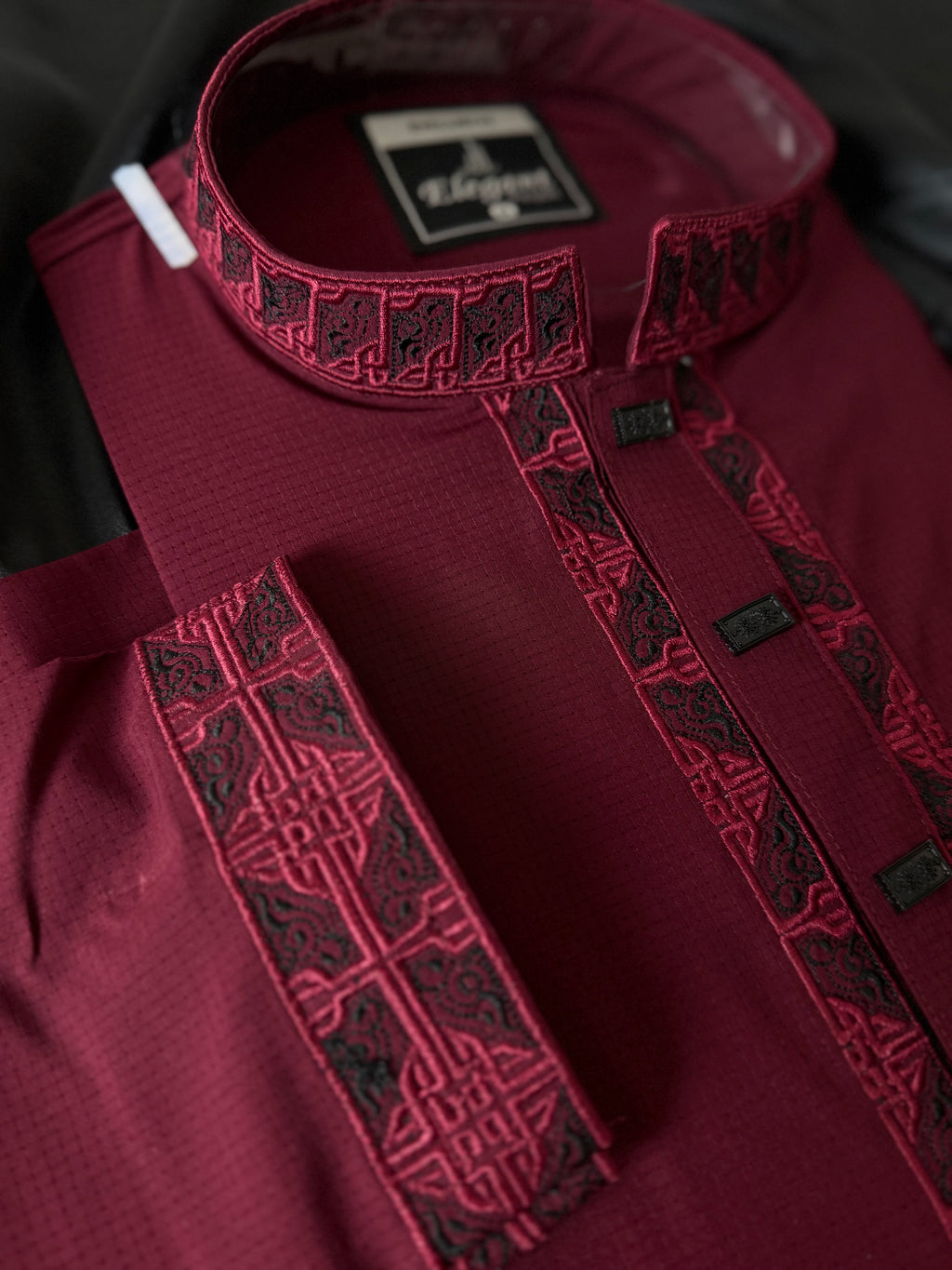 Unravel Maroon Crown Punjabi